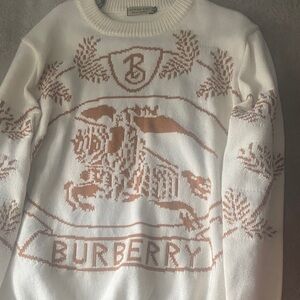 Burberry knitted sweater